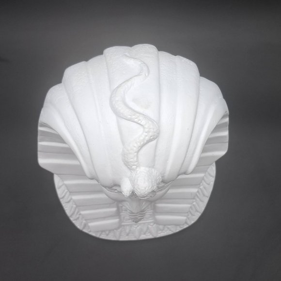 Plaster Bust of Egyptian Pharoah by Pacini - Picture 5 of 10